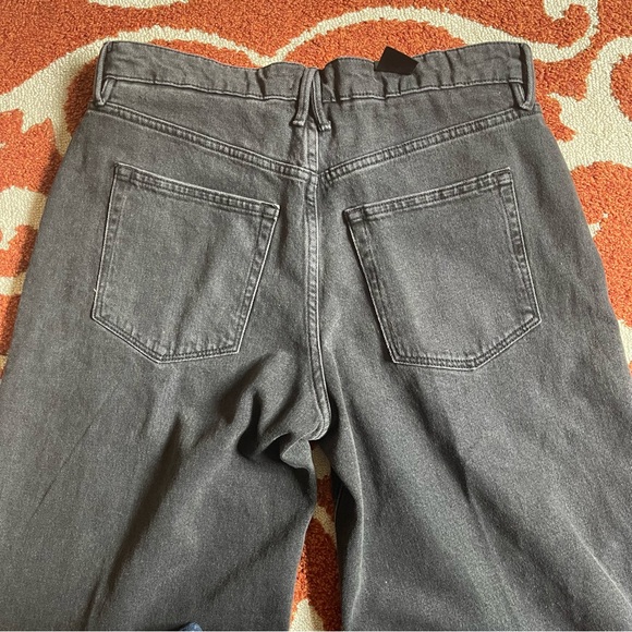 Good American Dark Charcoal Wide Leg Jeans - Picture 5 of 10